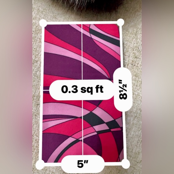 🎀Tarte Gold Makeup Case you can get it for free, with your purchase today#TARTE - Picture 11 of 13